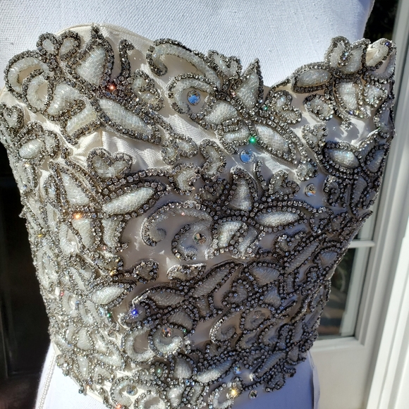 Chaviano Bridal Couture Dresses & Skirts - Swarovski Crystal Wedding Beaded Bodice
